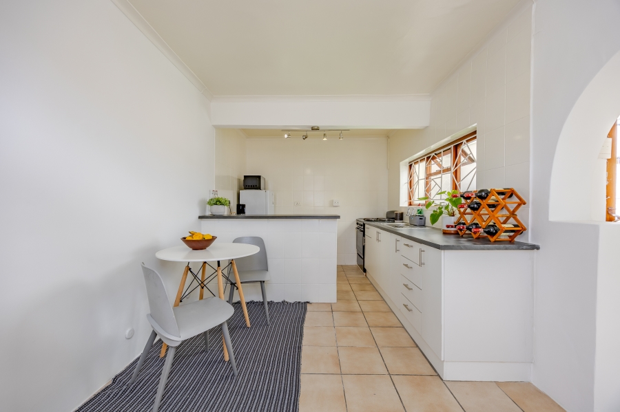 2 Bedroom Property for Sale in Observatory Western Cape